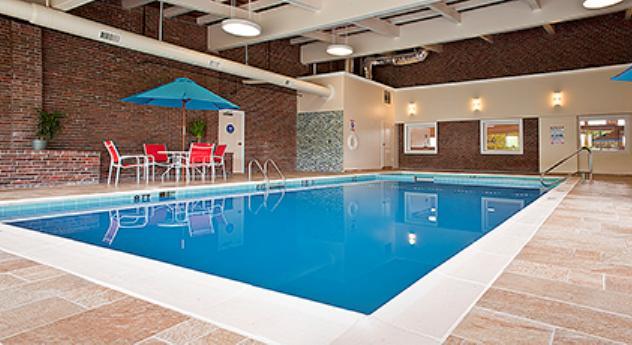 White River Inn & Suites Уайт-Ривер-Джанкшн Экстерьер фото